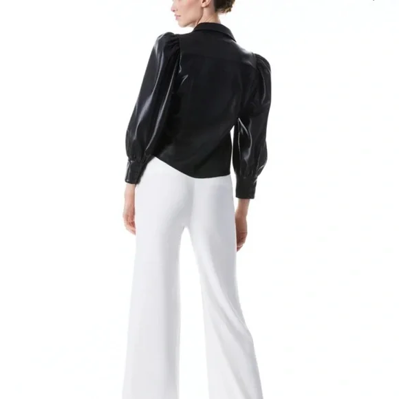 Alice + Olivia Nadine Vegan Top - Picture 2 of 7